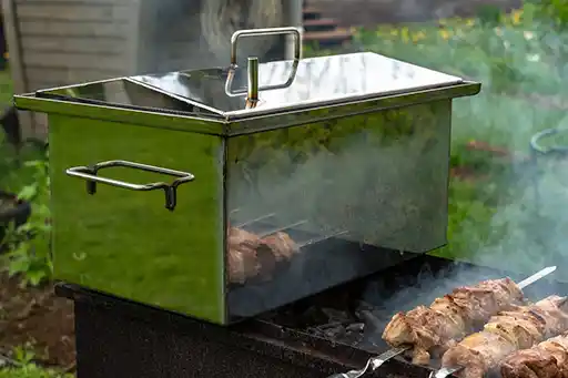 Fumoir rectangulaire en inox fumant